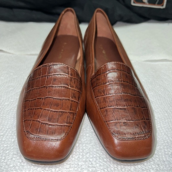 Enzo Angiolini Women’s Liberty Brown Leather Crocodile Pattern Loafers 8 1/2M - Picture 3 of 11